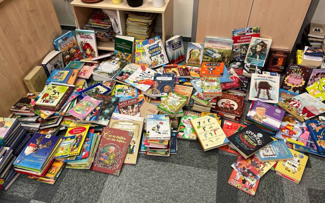 „Daj drugie życie książce” – cykliczna akcja w bibliotece szkolnej