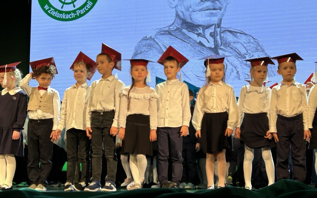 Pasowanie zerówkowiczów – magiczna podróż z Panem Kleksem